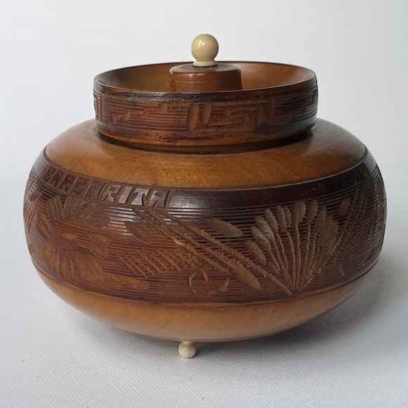 Vintage Wooden Box Carved BARBARITA Flowers Unique Gift Jewelry Container Unique - Picture 10 of 10